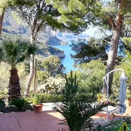 Chiara A Scopello Villa